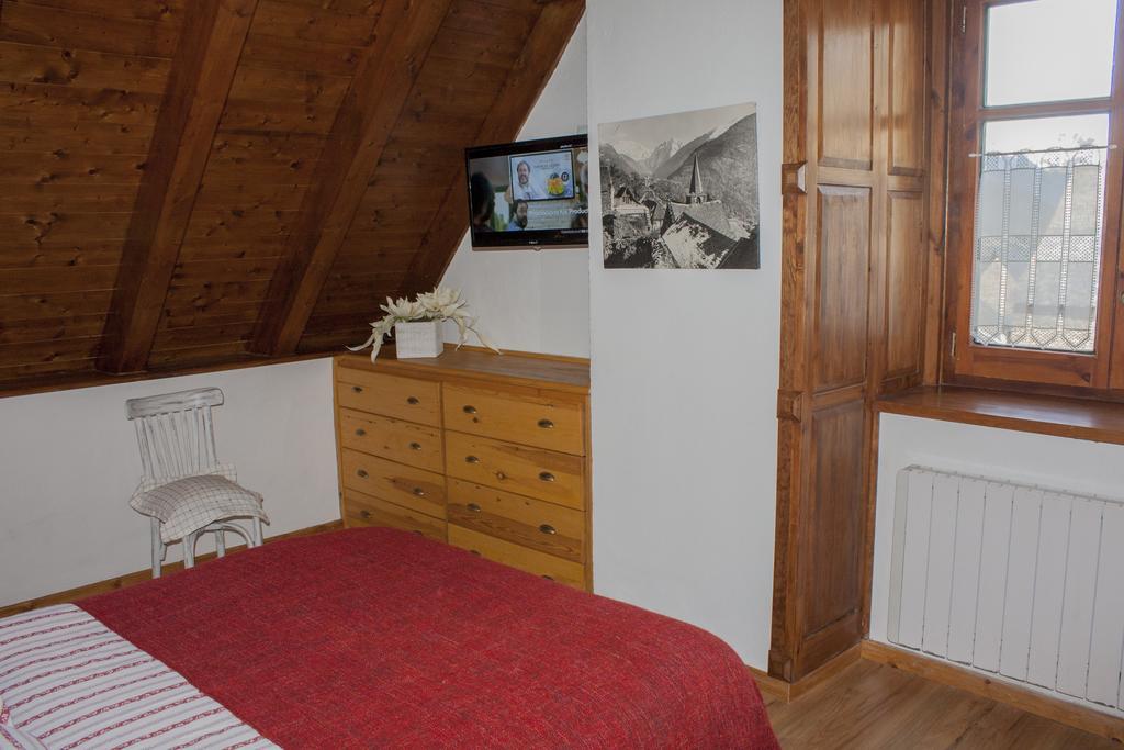 Ferienwohnung Eth Humarau de Ço de Bernat Mont Exterior foto